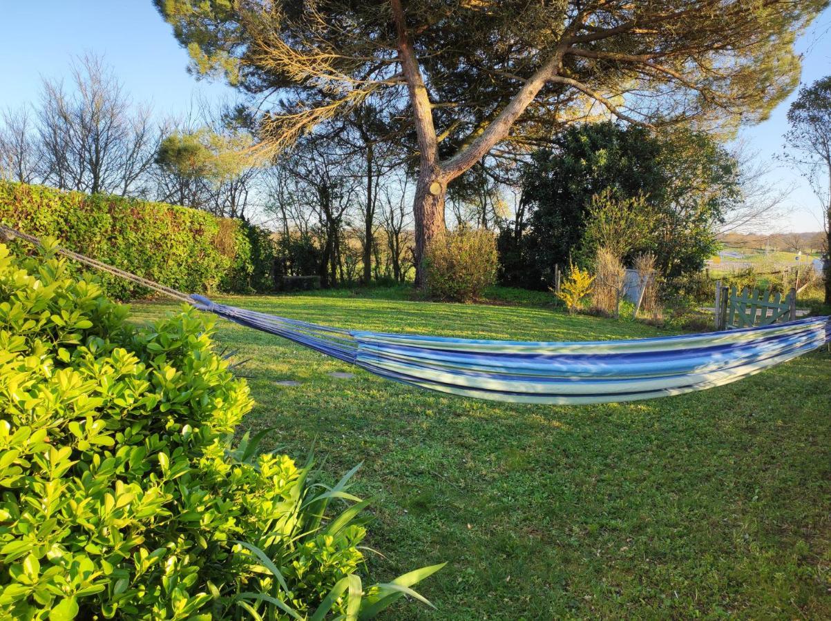 Gite Du Petit Gue Frossay Exterior foto
